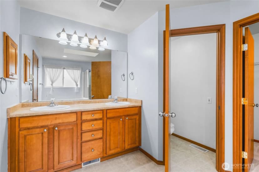 Property photo for 1164 Koda Circle Se, Port Orchard photo 22