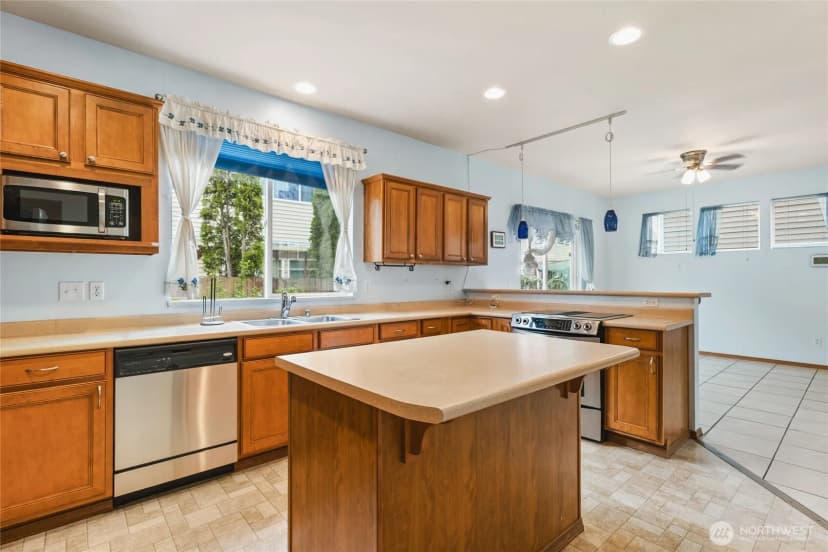 Property photo for 1164 Koda Circle Se, Port Orchard photo 15