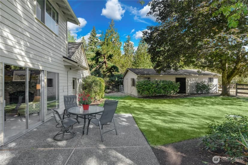 Property photo for 6140 130th Avenue Ne, Kirkland photo 12