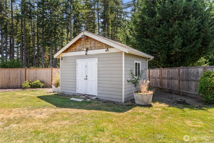 Property photo for 404 Raintree Loop Se, Rainier photo 31