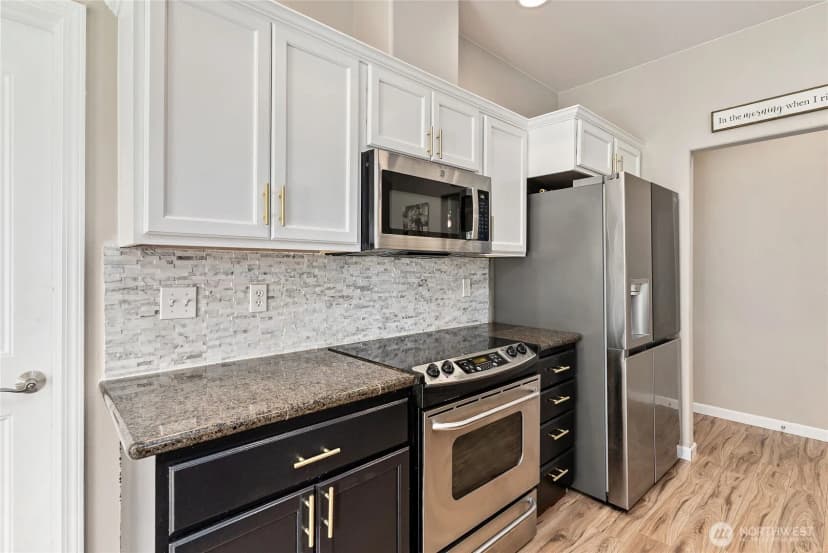 Property photo for 404 Raintree Loop Se, Rainier photo 14