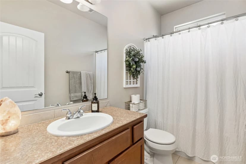 Property photo for 404 Raintree Loop Se, Rainier photo 24