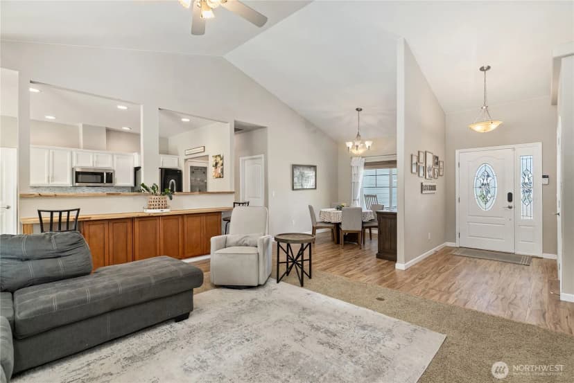 Property photo for 404 Raintree Loop Se, Rainier photo 9