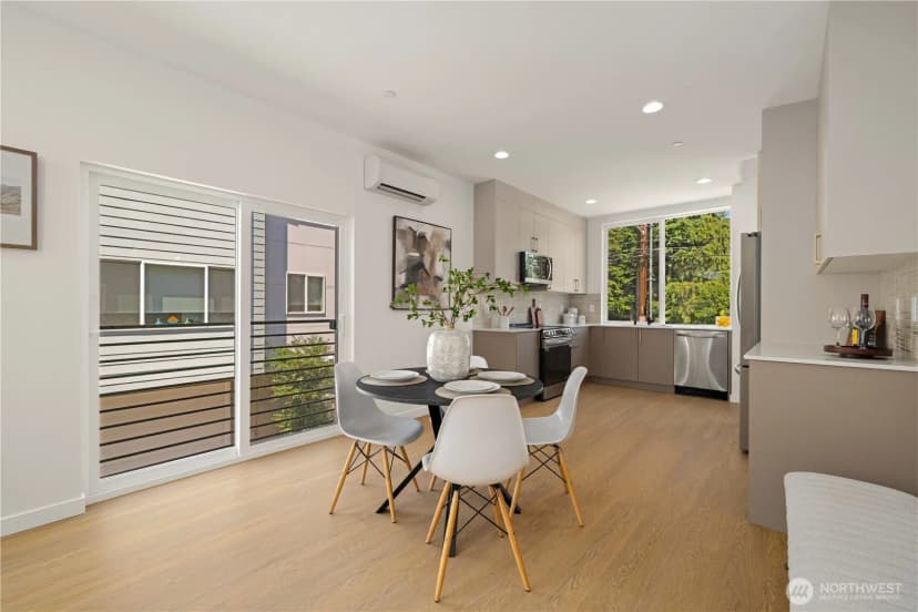 Property photo for 1911 A N 120th Street, Seattle photo 10