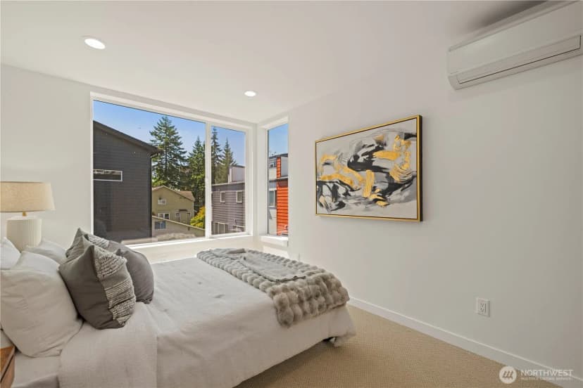 Property photo for 1911 A N 120th Street, Seattle photo 16