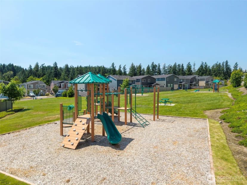 Property photo for 5180 Sinclair Way, Bremerton photo 36