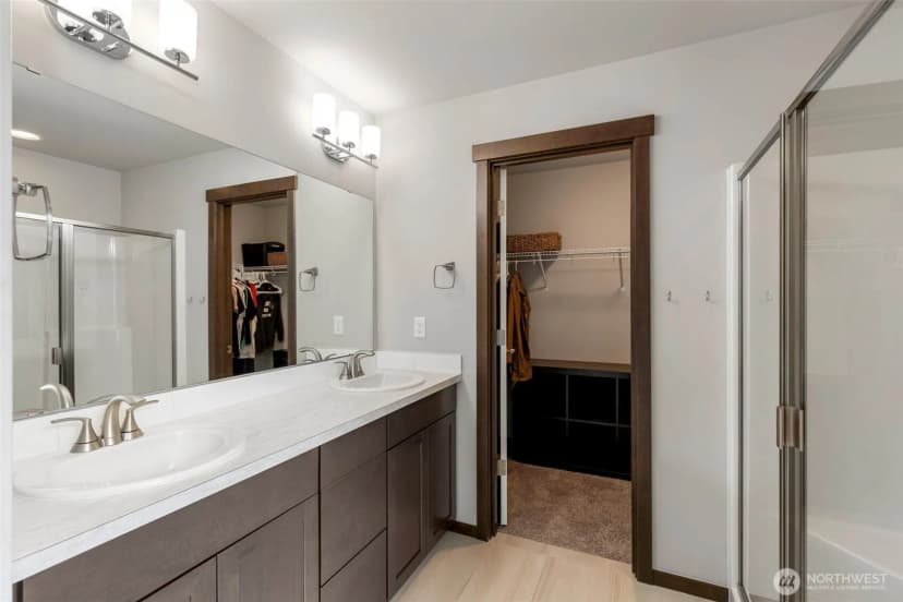 Property photo for 5180 Sinclair Way, Bremerton photo 18