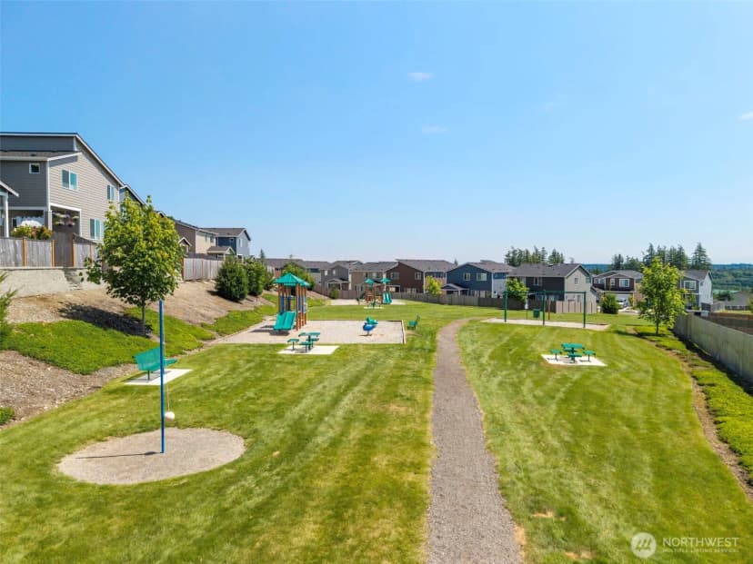Property photo for 5180 Sinclair Way, Bremerton photo 35