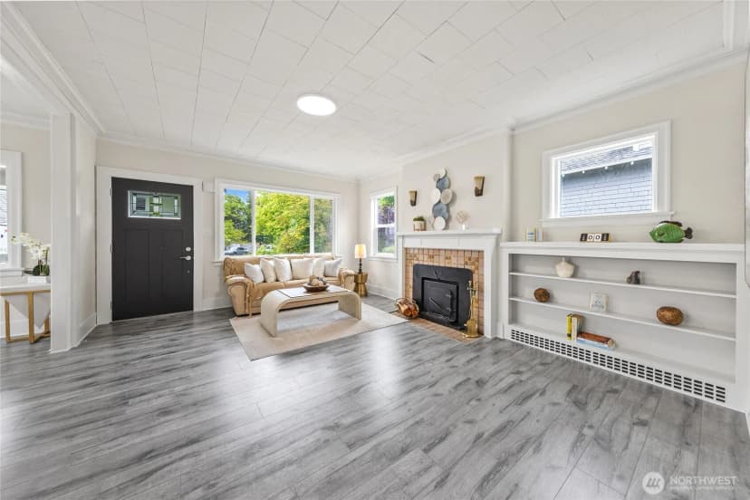Property photo for 1611 Ne 82nd Street, Seattle photo 11