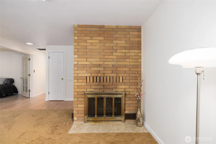Property photo for 2920 Comanche Drive, Mount Vernon photo 16