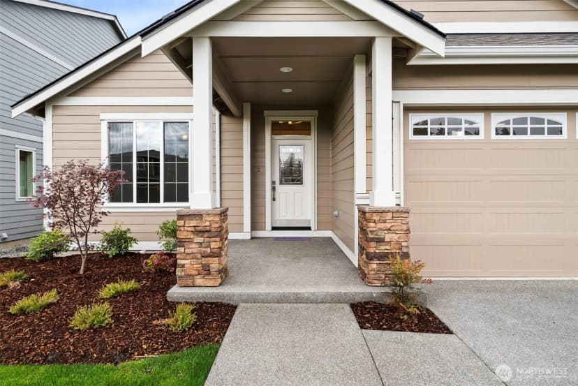 Property photo for 9025 Wyatt Court Se, Tumwater photo 3