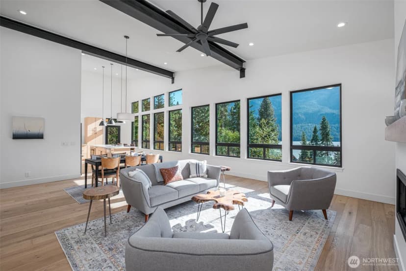 Property photo for 23112 Lake Wenatchee Hwy, Leavenworth photo 4