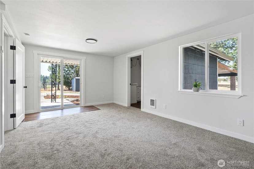 Property photo for 7403 Phillips Road Sw, Lakewood photo 18