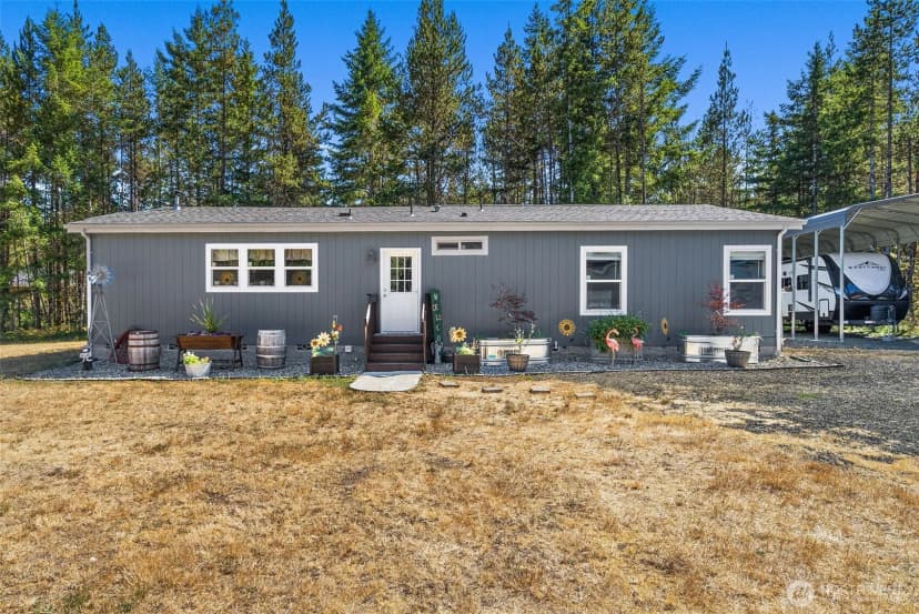 Property photo for 792 E Jensen Road, Shelton