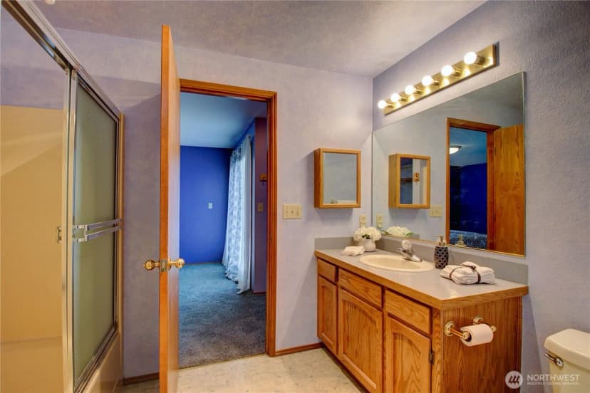 Property photo for 208 Gardner Road, Burlington photo 27