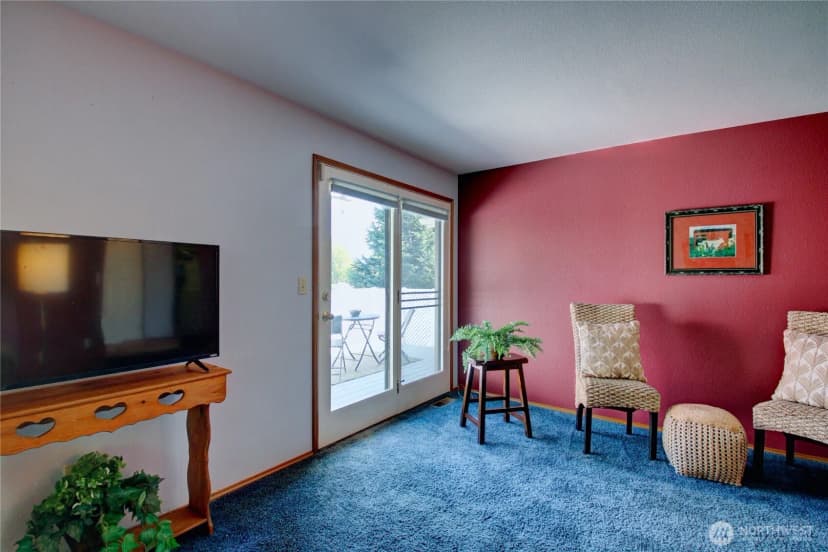 Property photo for 208 Gardner Road, Burlington photo 19