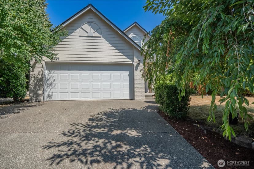 Property photo for 8626 Christa Drive Ne, Lacey photo 2