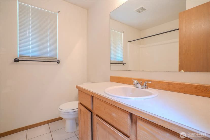 Property photo for 8626 Christa Drive Ne, Lacey photo 14