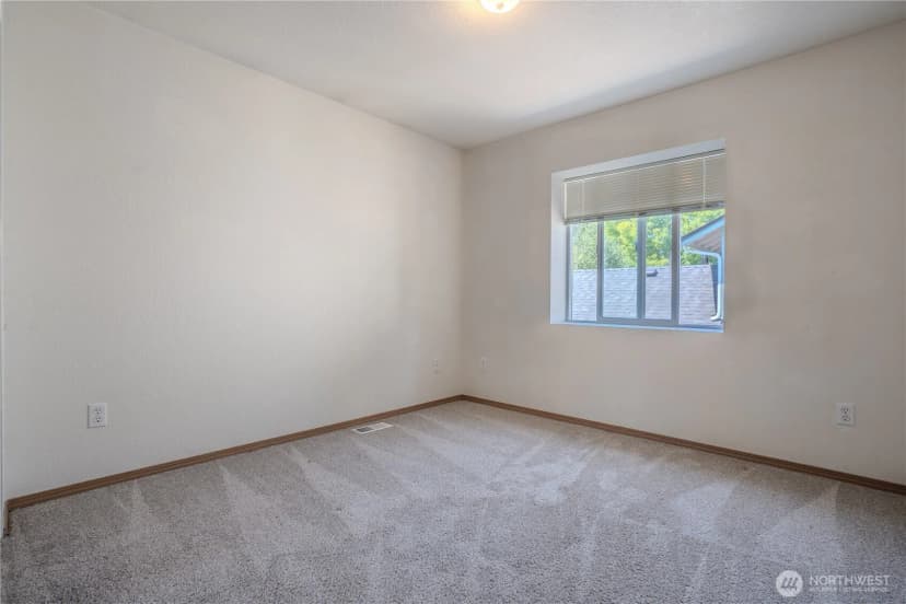 Property photo for 8626 Christa Drive Ne, Lacey photo 23
