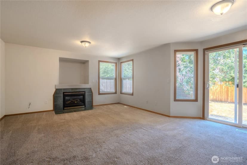 Property photo for 8626 Christa Drive Ne, Lacey photo 11