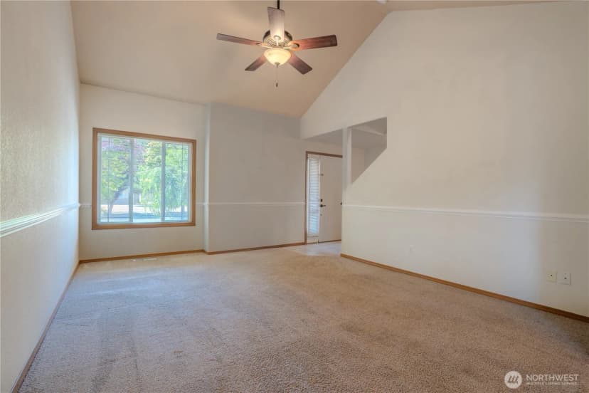 Property photo for 8626 Christa Drive Ne, Lacey photo 6