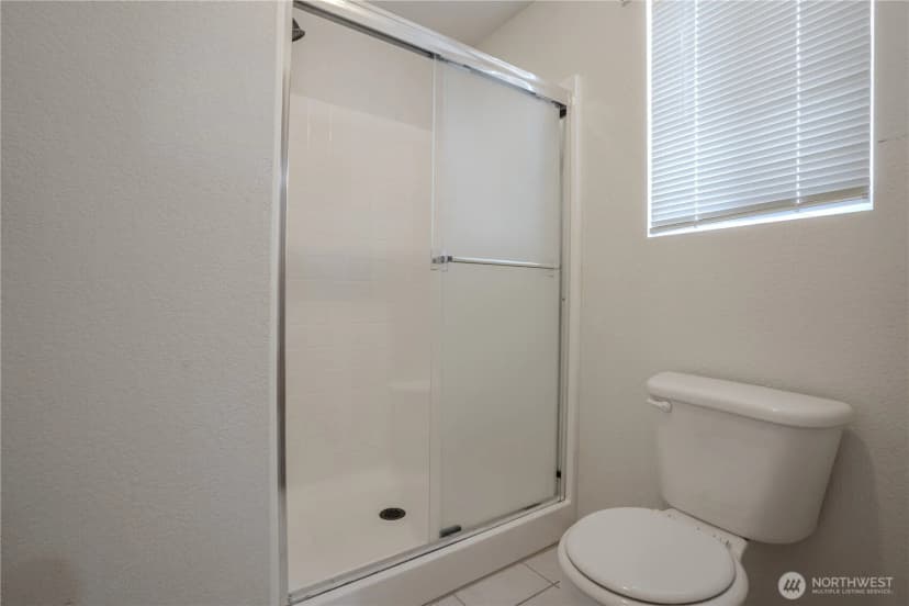 Property photo for 8626 Christa Drive Ne, Lacey photo 20