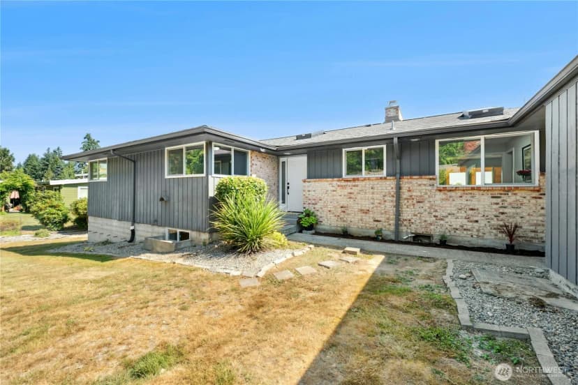 Property photo for 1410 Swallow Lane Nw, Olympia photo 5