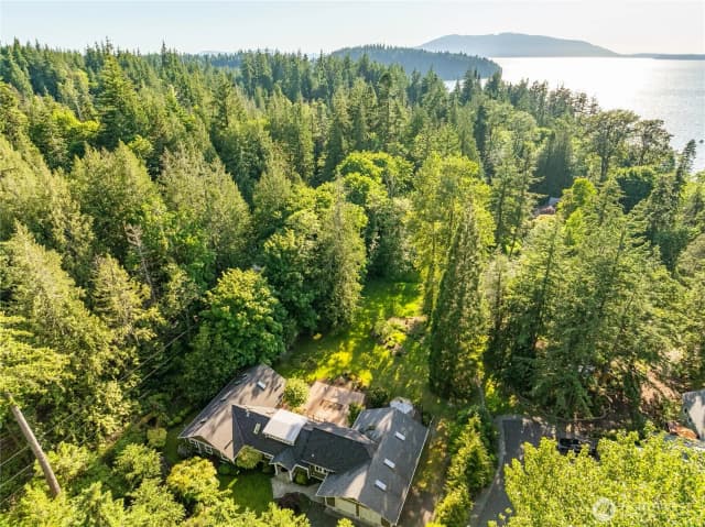 Property photo for 761 Chuckanut Drive, Bellingham photo 3