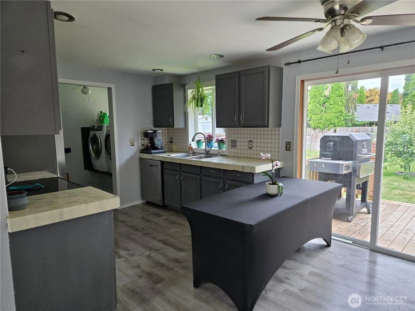Property photo for 17507 119th Place Ne, Arlington photo 17