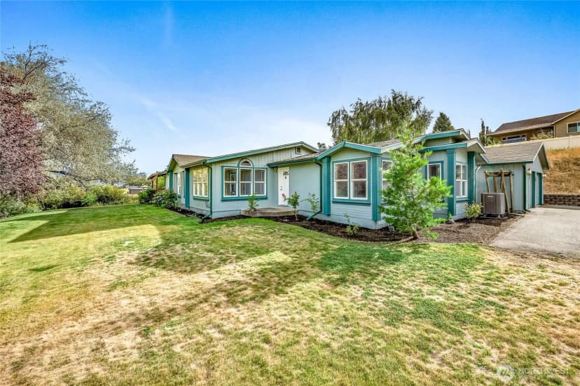 Property photo for 3530 Burchvale Road, Wenatchee photo 28