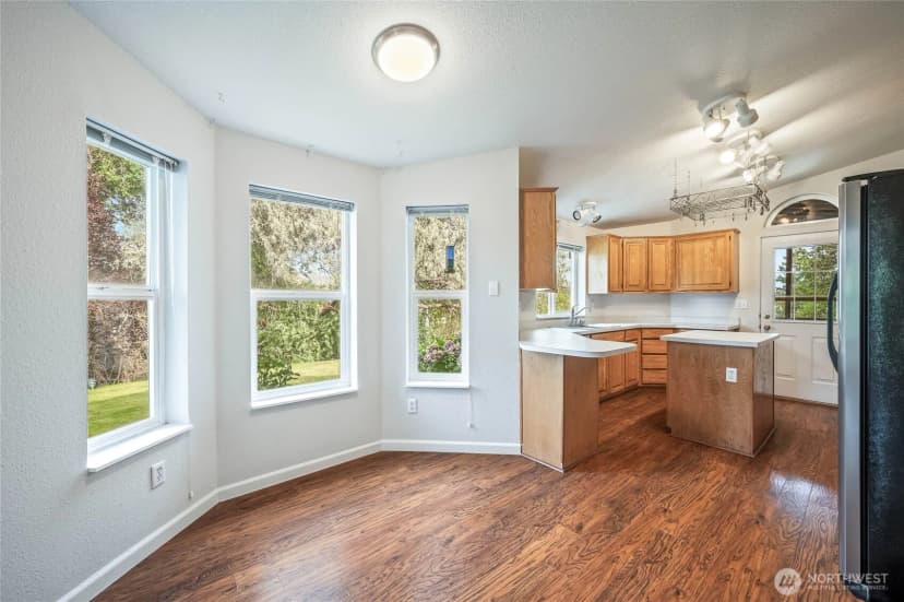 Property photo for 3530 Burchvale Road, Wenatchee photo 11