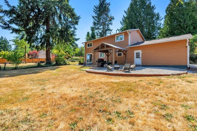 Property photo for 13210 9th Avenue S, Burien photo 17