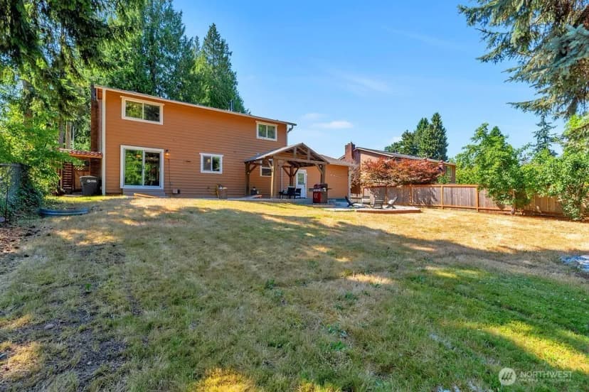 Property photo for 13210 9th Avenue S, Burien photo 18