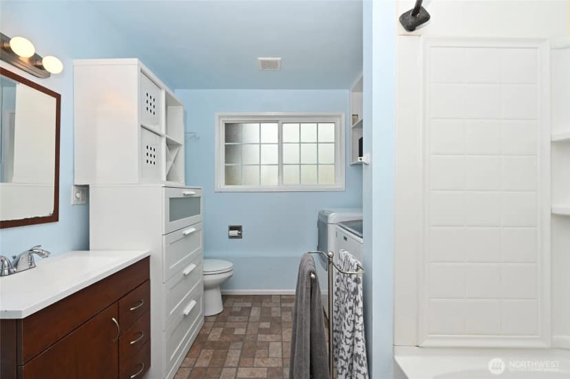 Property photo for 9830 220th Place Se, Snohomish photo 14