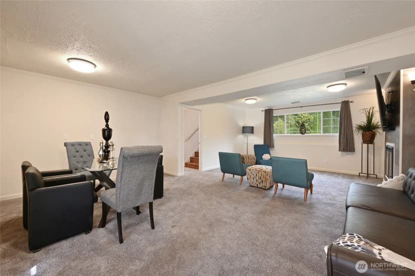 Property photo for 9830 220th Place Se, Snohomish photo 11