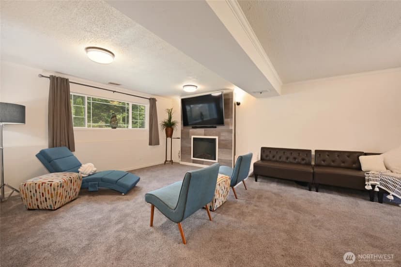 Property photo for 9830 220th Place Se, Snohomish photo 12