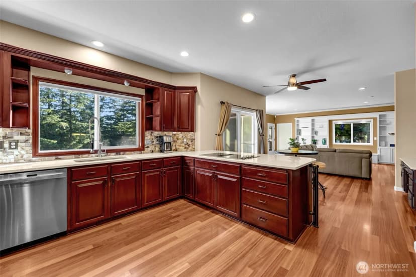 Property photo for 22016 Ne 267th Court, Battle Ground photo 10