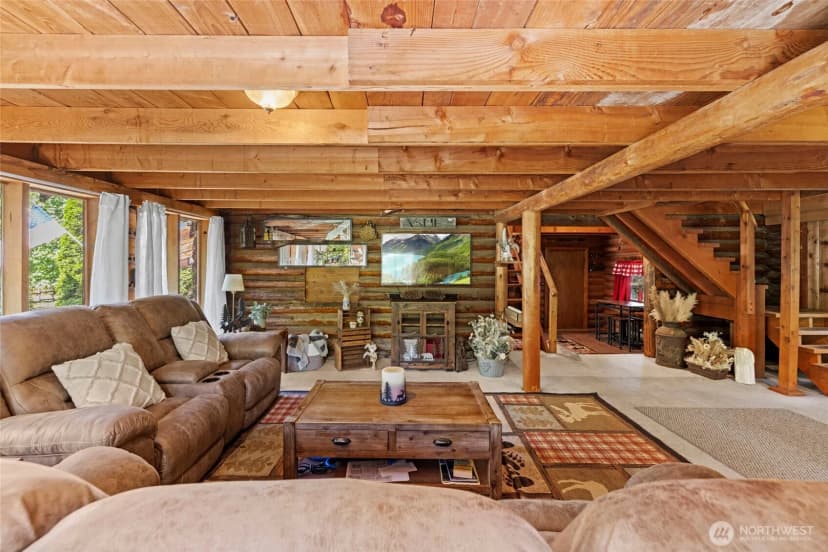 Property photo for 44682 Concrete Sauk Valley Road, Concrete photo 14