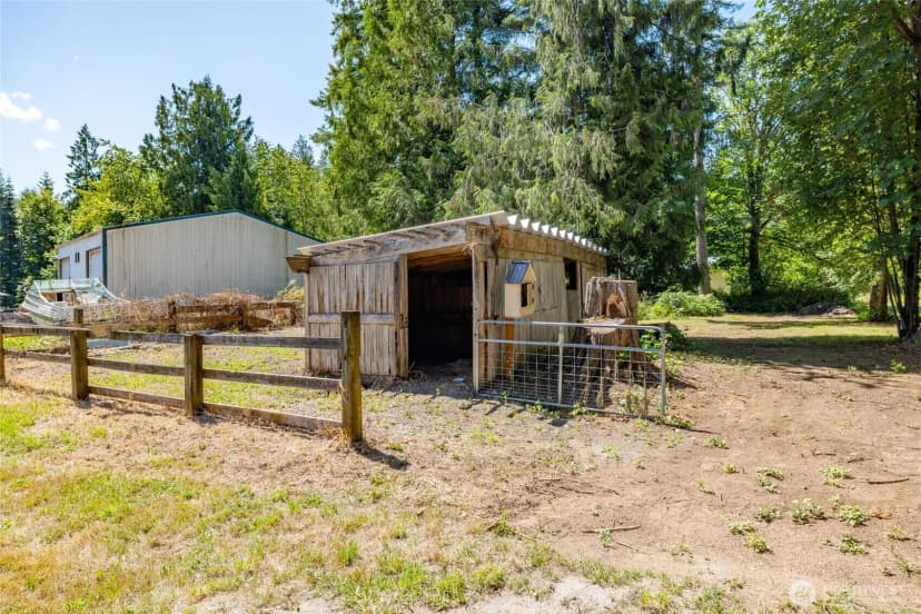 Property photo for 44682 Concrete Sauk Valley Road, Concrete photo 38