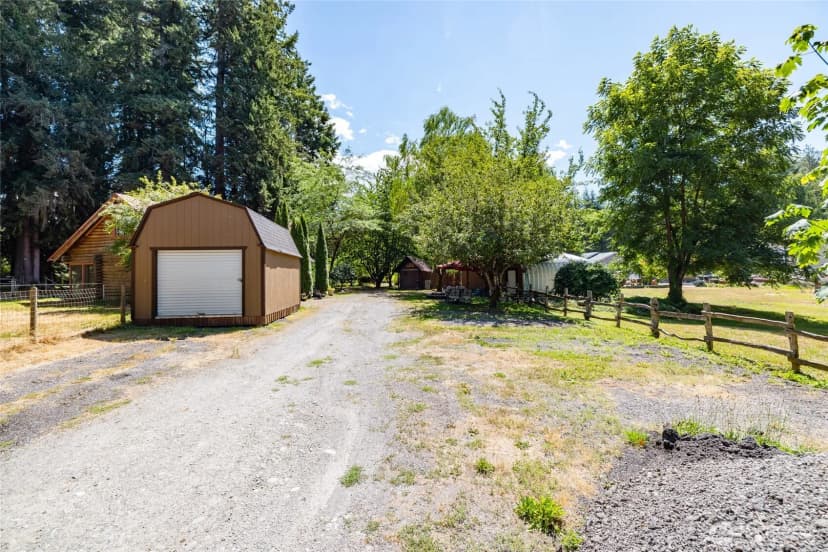 Property photo for 44682 Concrete Sauk Valley Road, Concrete photo 36