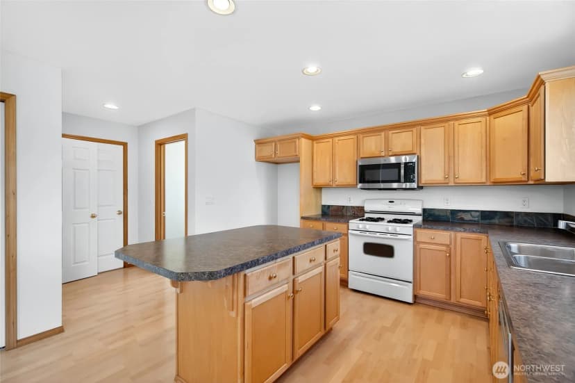 Property photo for 2563 Pacific Highlands Avenue, Ferndale photo 16