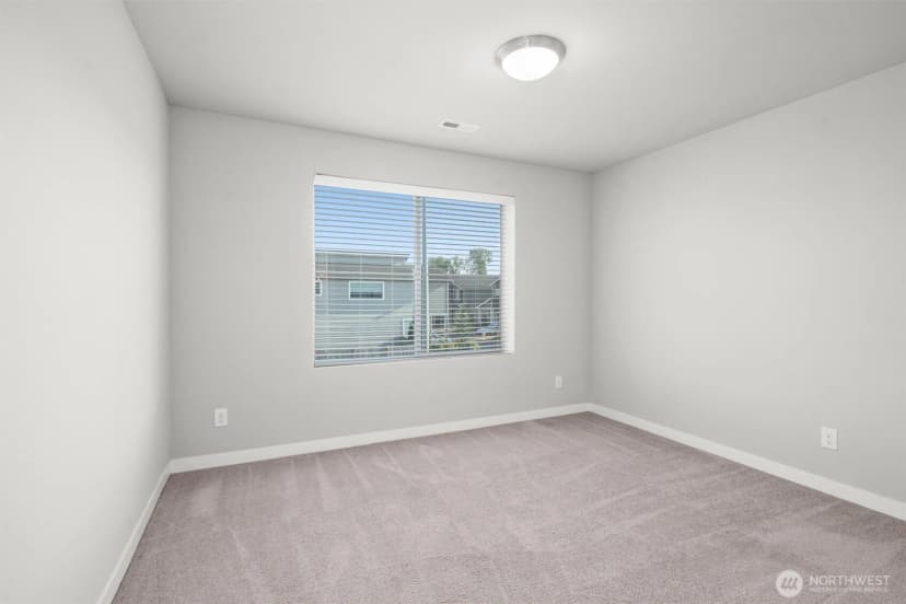 Property photo for 2627 Ne 176th Place Ne, Marysville photo 23