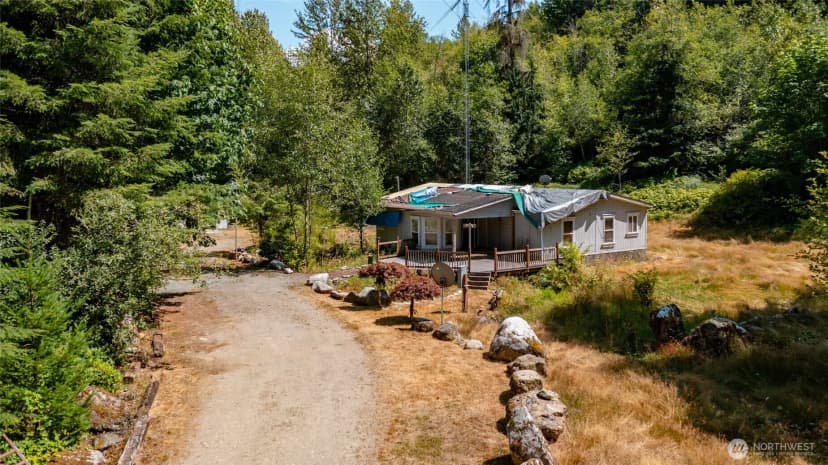 Property photo for 49176 Concrete Sauk Valley Road, Concrete photo 6