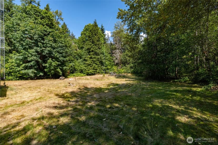 Property photo for 49176 Concrete Sauk Valley Road, Concrete photo 12