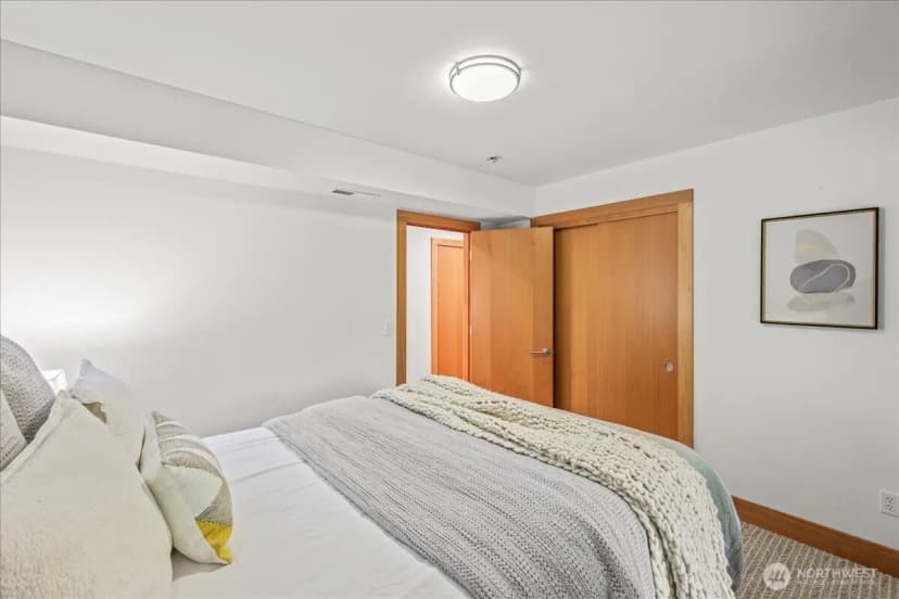 Property photo for 34374 S Shore Drive, Mount Vernon photo 19