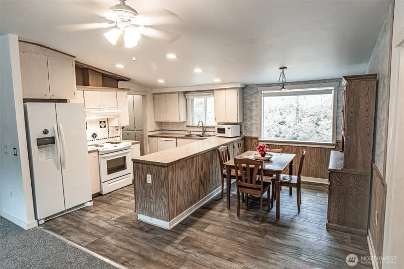 Property photo for 5059 Nw David Road, Bremerton photo 12