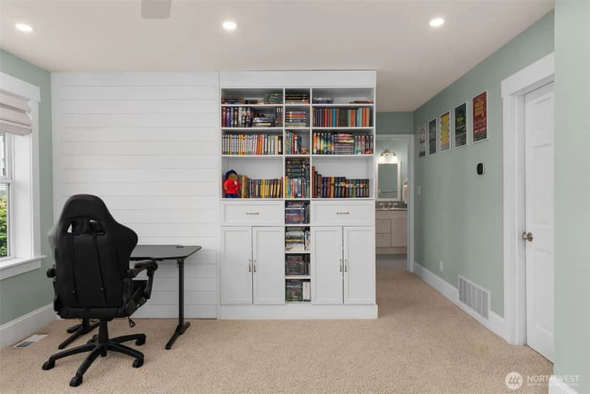 Property photo for 245 Se Bush Street, Issaquah photo 28
