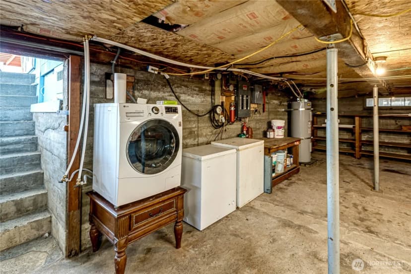 Property photo for 812 W 4th Street, Port Angeles photo 30