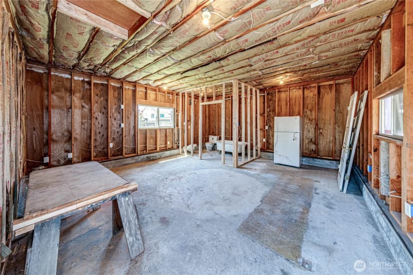 Property photo for 812 W 4th Street, Port Angeles photo 37