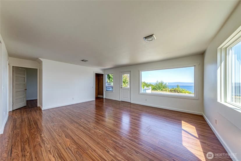 Property photo for 812 W 4th Street, Port Angeles photo 12